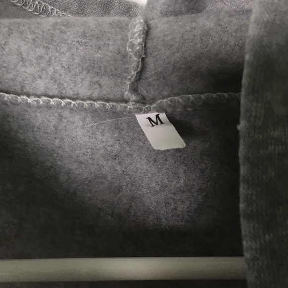 Size medium Harry Potter sweatshirt! - Picture 4 of 4